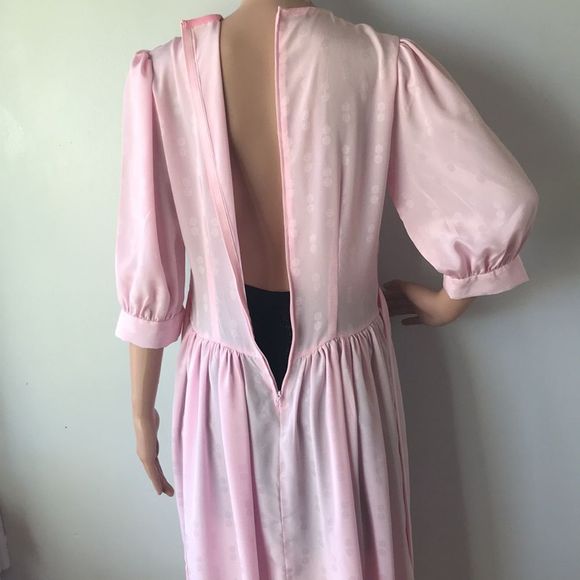 Silky Pink Vintage Cottagecore Dress - Picture 3 of 16